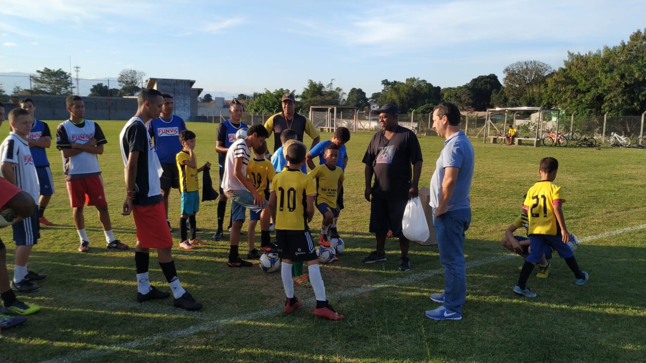 f158fc3b-3f0a-43a4-90ea-6652cd4ca577